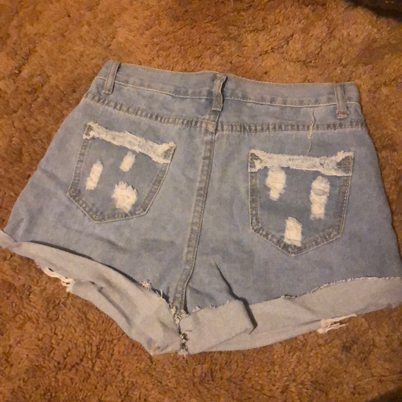 Jean shorts - Picture 2 of 2